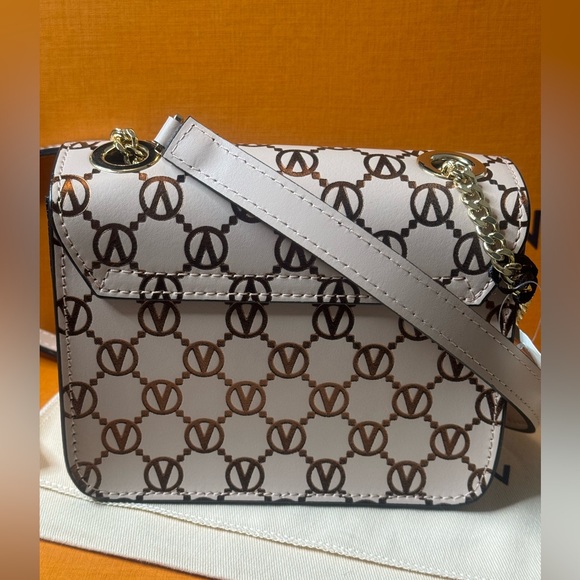 ⭐️NWT⭐️Valentino by Mario Valentino Bijou Leather Crossbody Bag - Picture 3 of 12